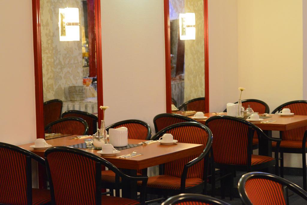 Ina Hotel Royal Köln Eksteriør bilde